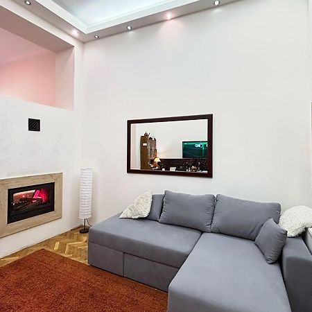 Fireplace Holidays บูดาเปสต์ ภายนอก รูปภาพ